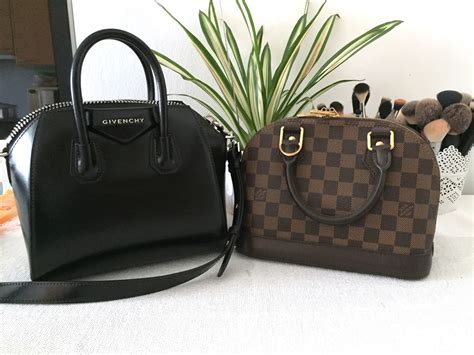 lousi vuiton almba bb or givenchy antigona|LOUIS VUITTON ALMA BB VS GIVENCHY ANTIGONA MINI.